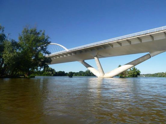 Orléans pont de l'europe Kayak